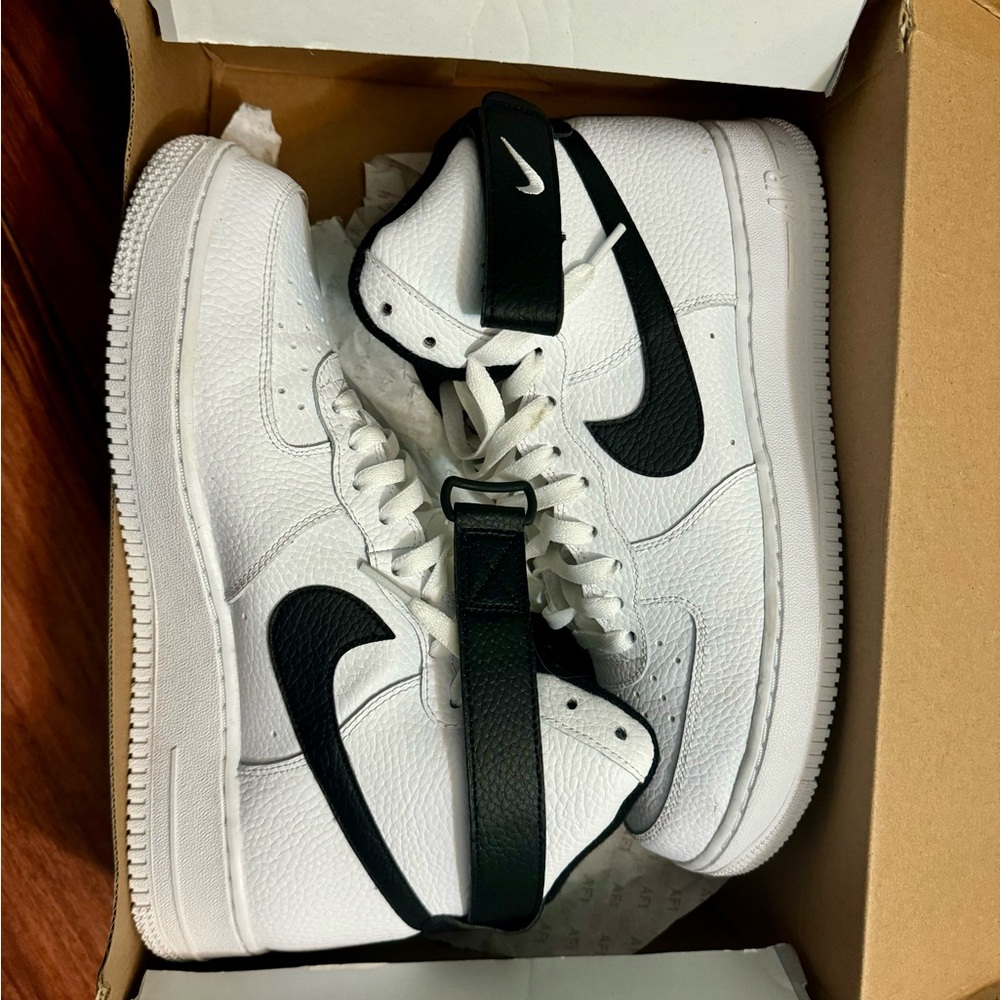 Men’s Air Force 1 High ‘07